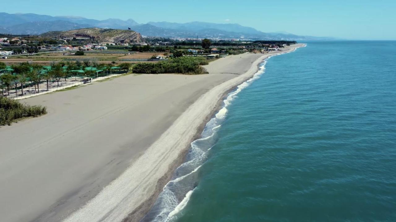 Kampaoh Costa Del Sol Otel Almayate Bajo Dış mekan fotoğraf